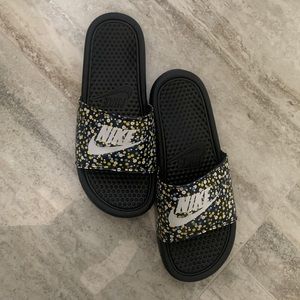 Nike Flower slides